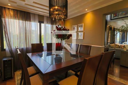 Apartamento à venda com 240m², 4 quartos e 4 vagasSala de Jantar 1