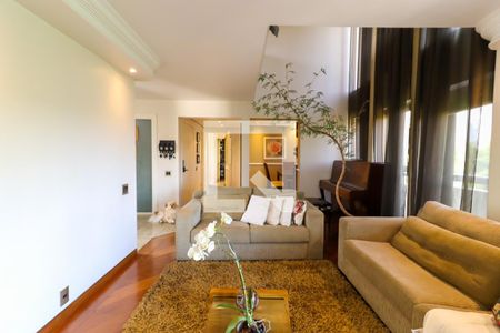 Apartamento à venda com 240m², 4 quartos e 4 vagasSala