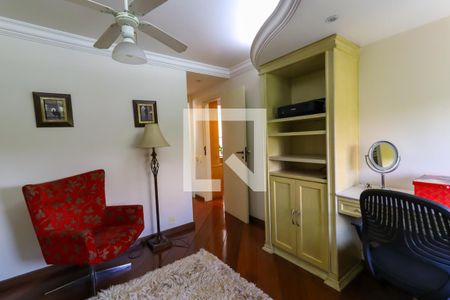 Apartamento à venda com 240m², 4 quartos e 4 vagasSuíte 1