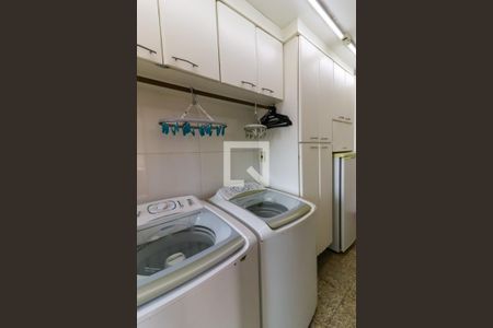 Apartamento à venda com 240m², 4 quartos e 4 vagasÁrea de Serviço