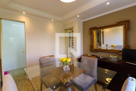 Apartamento à venda com 240m², 4 quartos e 4 vagasSala de Jantar 2