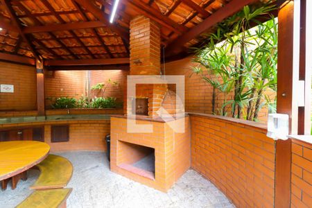 Apartamento à venda com 240m², 4 quartos e 4 vagasÁrea comum - Churrasqueira