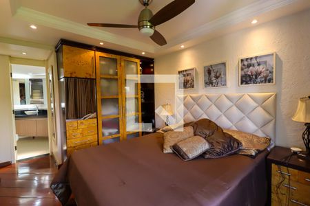 Apartamento à venda com 240m², 4 quartos e 4 vagasSuíte 2