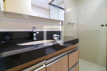 Apartamento à venda com 240m², 4 quartos e 4 vagasBanheiro Corredor
