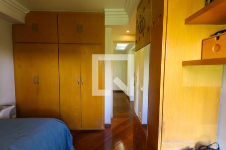 Apartamento à venda com 240m², 4 quartos e 4 vagasQuarto 2