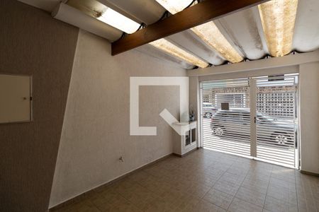 Casa para alugar com 100m², 2 quartos e 1 vaga Casa para alugar com 100m², 2 quartos e 1 vagaGaragem