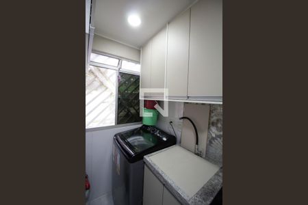 Apartamento à venda com 53m², 2 quartos e 1 vagaCozinha e Área de Serviço