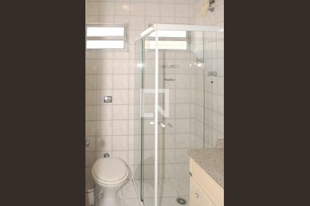 Casa à venda com 218m², 4 quartos e 2 vagasBanheiro 4