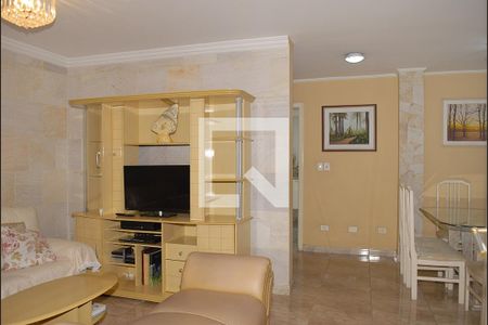 Sala de casa para alugar com 4 quartos, 218m² em Vila Nilo, São Paulo