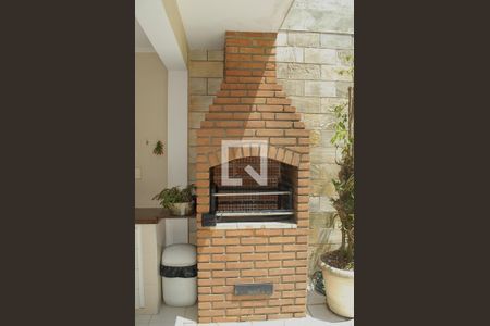 Casa à venda com 218m², 4 quartos e 2 vagasChurrasqueira