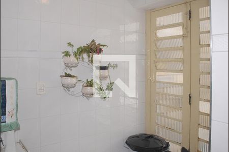 Casa à venda com 218m², 4 quartos e 2 vagasCozinha