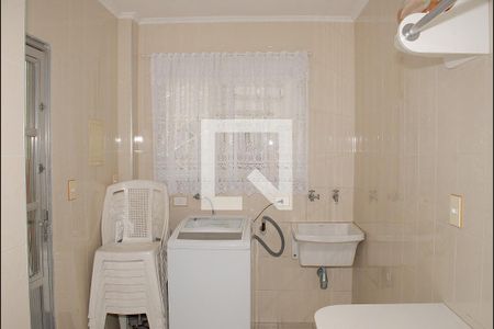 Casa à venda com 218m², 4 quartos e 2 vagasÁrea de Serviço