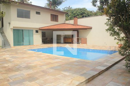 Casa para alugar com 440m², 4 quartos e 3 vagasÁrea comum - Piscina