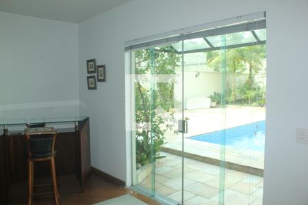 Antesala de casa à venda com 4 quartos, 440m² em Chácara Meyer, São Paulo
