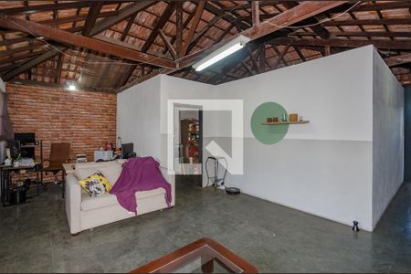 Casa à venda com 360m², 3 quartos e 2 vagasSala piso 2