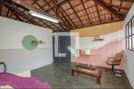 Casa à venda com 360m², 3 quartos e 2 vagasSala piso 2