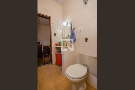 Casa à venda com 360m², 3 quartos e 2 vagasBanheiro da Suíte