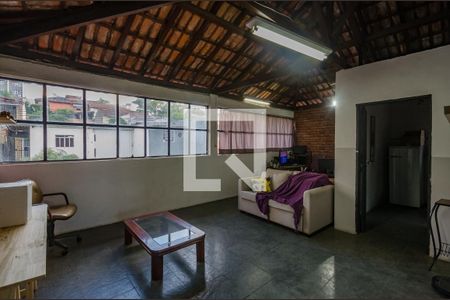 Casa à venda com 360m², 3 quartos e 2 vagasSala piso 2