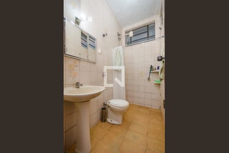 Casa à venda com 360m², 3 quartos e 2 vagasBanheiro Social