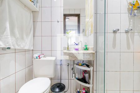 Apartamento à venda com 63m², 3 quartos e 2 vagasBanheiro da Suíte