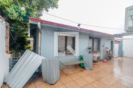 Casa de condomínio à venda com 550m², 3 quartos e 4 vagasVista