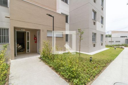 Apartamento para alugar com 40m², 2 quartos e sem vaga Apartamento para alugar com 40m², 2 quartos e sem vagaEntrada do Bloco