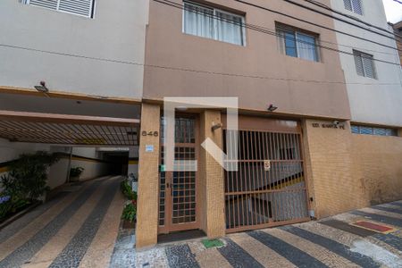 Apartamento à venda com 58m², 1 quarto e sem vagaFachada e Portaria