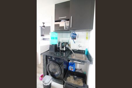 Apartamento à venda com 24m², 1 quarto e sem vaga Apartamento à venda com 24m², 1 quarto e sem vagaCozinha e Área de Serviço