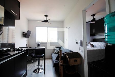 Sala de apartamento à venda com 1 quarto, 24m² em Paraíso do Morumbi, São Paulo
