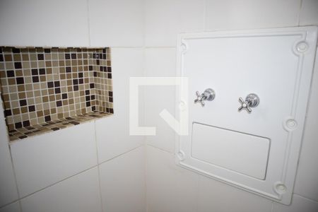 Apartamento à venda com 78m², 2 quartos e 1 vagaBanheiro do Quarto 2