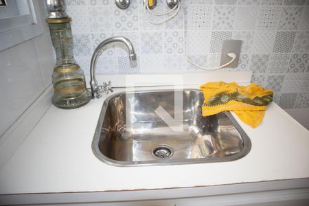 Apartamento à venda com 78m², 2 quartos e 1 vagaÁrea de Serviço