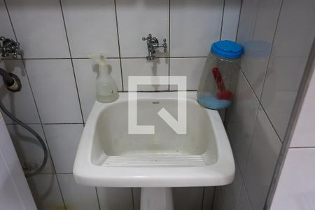 Casa à venda com 125m², 4 quartos e 2 vagas Casa à venda com 125m², 4 quartos e 2 vagasCozinha