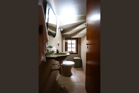 Casa à venda com 125m², 4 quartos e 2 vagas Casa à venda com 125m², 4 quartos e 2 vagasLavabo