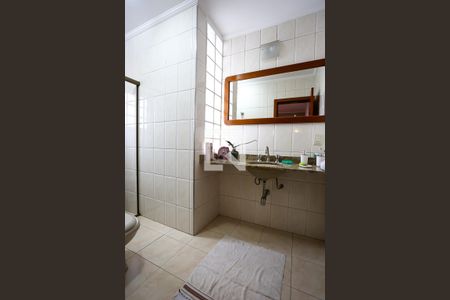 Casa à venda com 125m², 4 quartos e 2 vagas Casa à venda com 125m², 4 quartos e 2 vagasBanheiro da Suíte