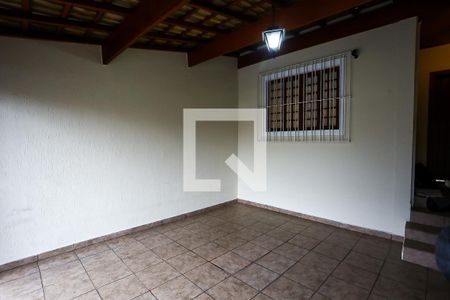 Casa à venda com 125m², 4 quartos e 2 vagas Casa à venda com 125m², 4 quartos e 2 vagasGaragem