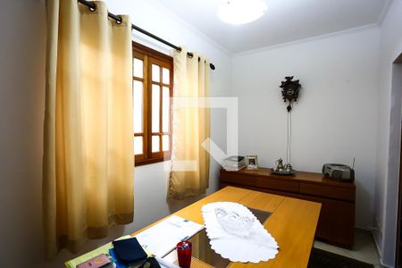 Casa à venda com 125m², 4 quartos e 2 vagas Casa à venda com 125m², 4 quartos e 2 vagasSala de Jantar