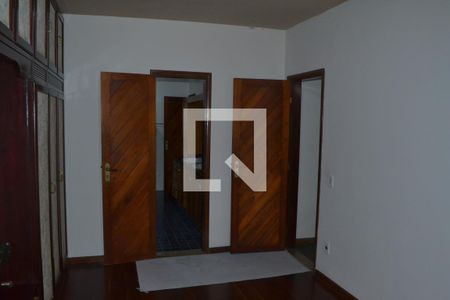 Casa de condomínio à venda com 350m², 5 quartos e 3 vagasSuíte Canadense 1