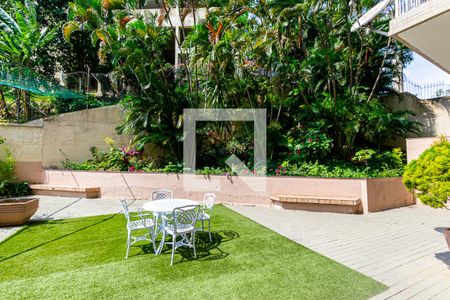 Apartamento à venda com 95m², 2 quartos e 1 vagaÁrea comum