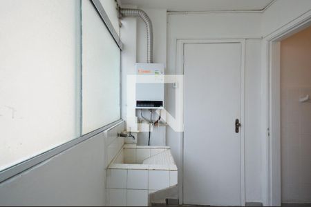 Apartamento à venda com 70m², 2 quartos e 1 vaga Apartamento à venda com 70m², 2 quartos e 1 vagaÁrea de Serviço