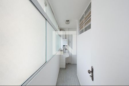 Apartamento à venda com 70m², 2 quartos e 1 vaga Apartamento à venda com 70m², 2 quartos e 1 vagaÁrea de Serviço