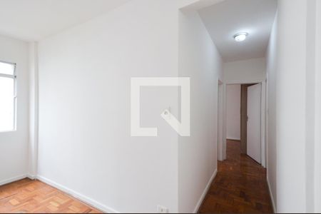 Apartamento à venda com 70m², 2 quartos e 1 vaga Apartamento à venda com 70m², 2 quartos e 1 vagaCorredor