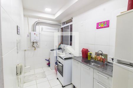 Cozinha de apartamento para alugar com 2 quartos, 42m² em Cerâmica, Nova Iguaçu