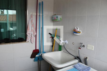 Casa à venda com 240m², 5 quartos e 3 vagasÁREA DE SERVIÇO