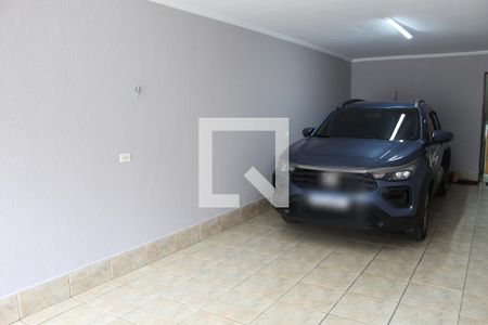 Casa à venda com 240m², 5 quartos e 3 vagas Casa à venda com 240m², 5 quartos e 3 vagasGARAGEM