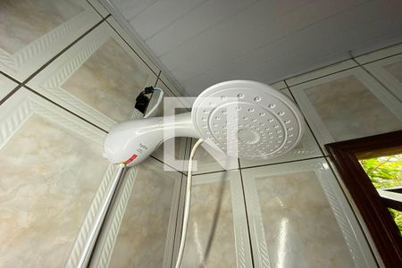 Casa à venda com 120m², 2 quartos e 3 vagasBanheiro 