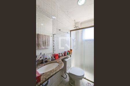 Apartamento à venda com 140m², 2 quartos e 1 vaga Apartamento à venda com 140m², 2 quartos e 1 vagaBanheiro