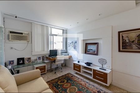 Quarto 1 de apartamento para alugar com 4 quartos, 250m² em Ingá, Niterói