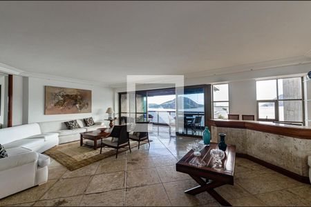 Sala de apartamento para alugar com 4 quartos, 250m² em Ingá, Niterói