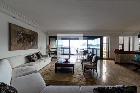Sala de apartamento para alugar com 4 quartos, 250m² em Ingá, Niterói