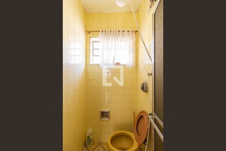 Casa à venda com 330m², 3 quartos e 2 vagas Casa à venda com 330m², 3 quartos e 2 vagasBanheiro da Suíte 2